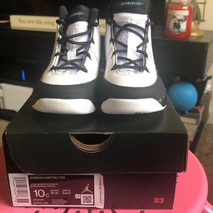 Jordan retro 9. White. Black. University blue.